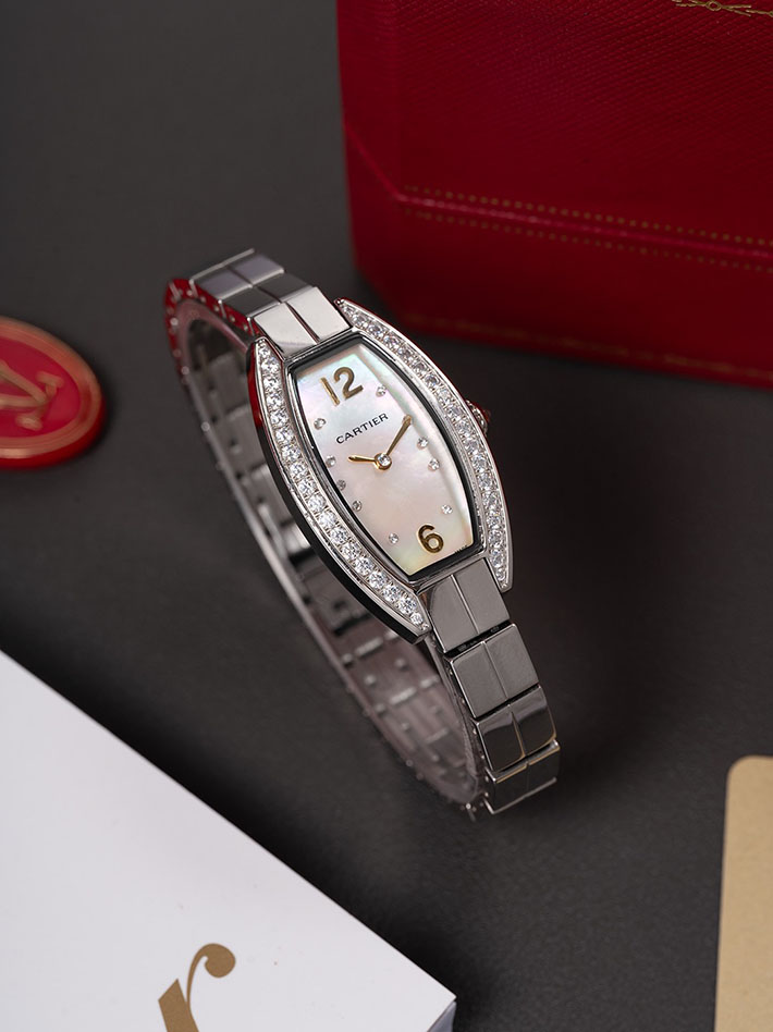 最高級カルティエスーパーコピー Cartier ミニトノー ラニエール ダイヤ ホワイトゴールド 5色から選べます 2632591 カルティエ ラニエール 時計 - 画像 (6)