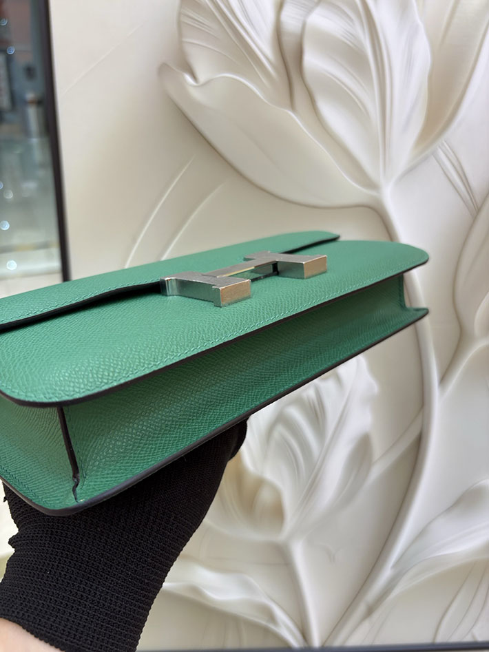 エルメス コンスタンス エランの通販 HERMES コンスタンス1 エラン ヴェールヴェルティゴ ヴォーエプソン ゴールド金具 H060102CCU4 コンスタンス エラン 定価 - 画像 (2)