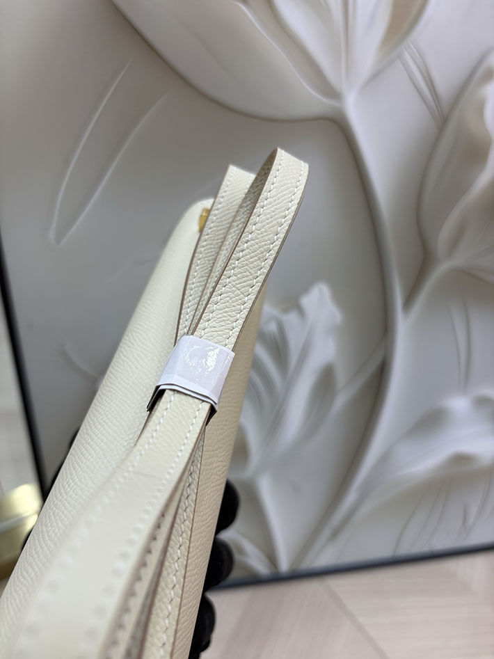 エルメス コンスタンス エランの通販 HERMES コンスタンス1 エラン クレ ヴォーエプソン シルバー金具 H060102CK10 レディース エルメス バッグ - 画像 (5)