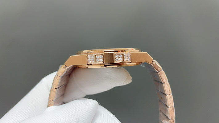 最高級ショパールスーパーコピー CHOPARD アルパイン イーグル 41 01.03-C 自動巻き Ref. 295363-5005 アルパイン イーグル 41 - 画像 (3)