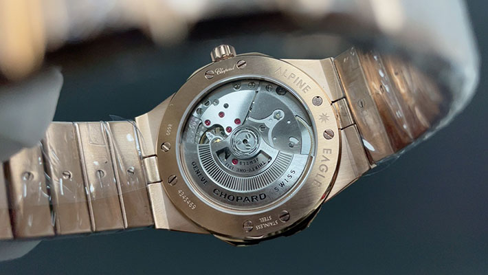最高級ショパールスーパーコピー CHOPARD アルパイン イーグル 41 01.03-C 自動巻き Ref. 295363-5005 アルパイン イーグル 41 - 画像 (2)