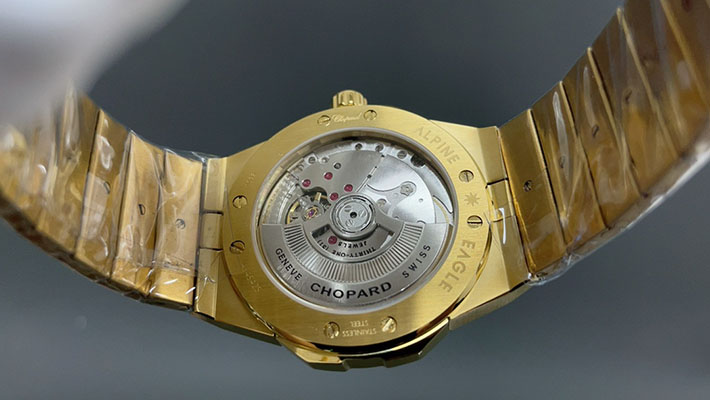 最高級ショパールスーパーコピー CHOPARD アルパイン イーグル 41 01.15-C 自動巻き Ref. 295363-0002 ショパール アルパイン イーグル 評価 - 画像 (2)