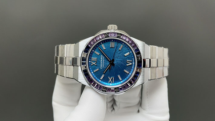 最高級ショパールスーパーコピー CHOPARD アルパイン イーグル 41 01.15-C 自動巻き Ref. 295363-1007 ショパール 時計 値段 - 画像 (6)