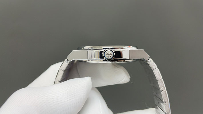 最高級ショパールスーパーコピー CHOPARD アルパイン イーグル 41 01.15-C 自動巻き Ref. 295363-1007 ショパール 時計 値段 - 画像 (4)