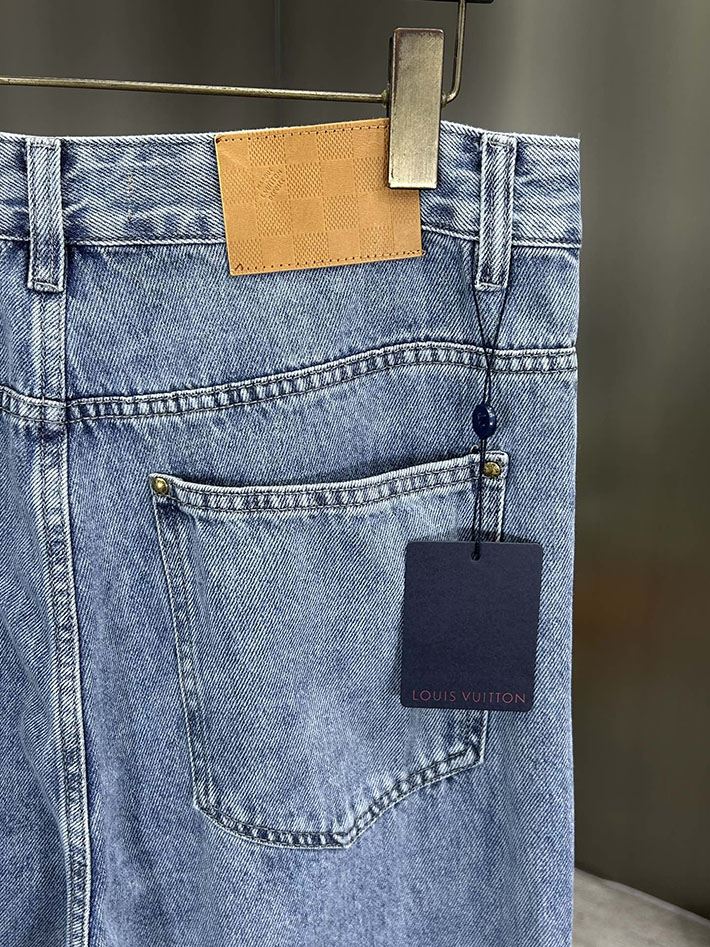 Louis Vuitton デニムパンツ 服 2026新作 直営通販 ルイヴィトン デニムスケートジーンズ 1AGIVE ルイヴィトン デニムジーパン - 画像 (7)