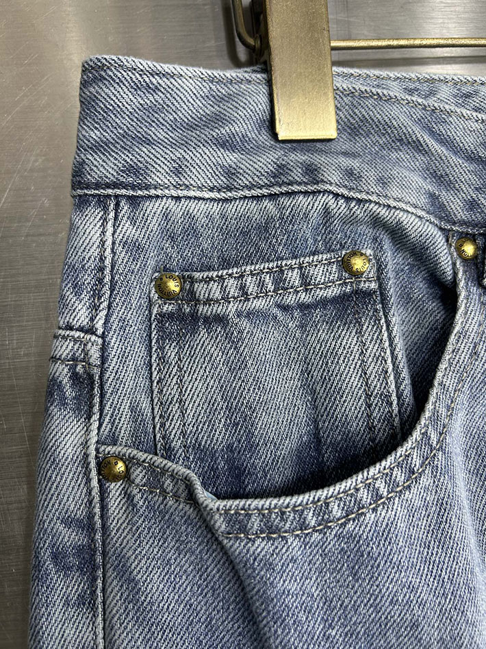 Louis Vuitton デニムパンツ 服 2026新作 直営通販 ルイヴィトン デニムスケートジーンズ 1AGIVE ルイヴィトン デニムジーパン - 画像 (3)
