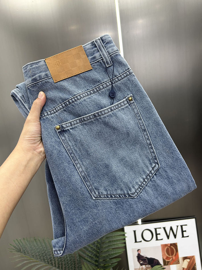 Louis Vuitton デニムパンツ 服 2026新作 直営通販 ルイヴィトン デニムスケートジーンズ 1AGIVE ルイヴィトン デニムジーパン - 画像 (2)