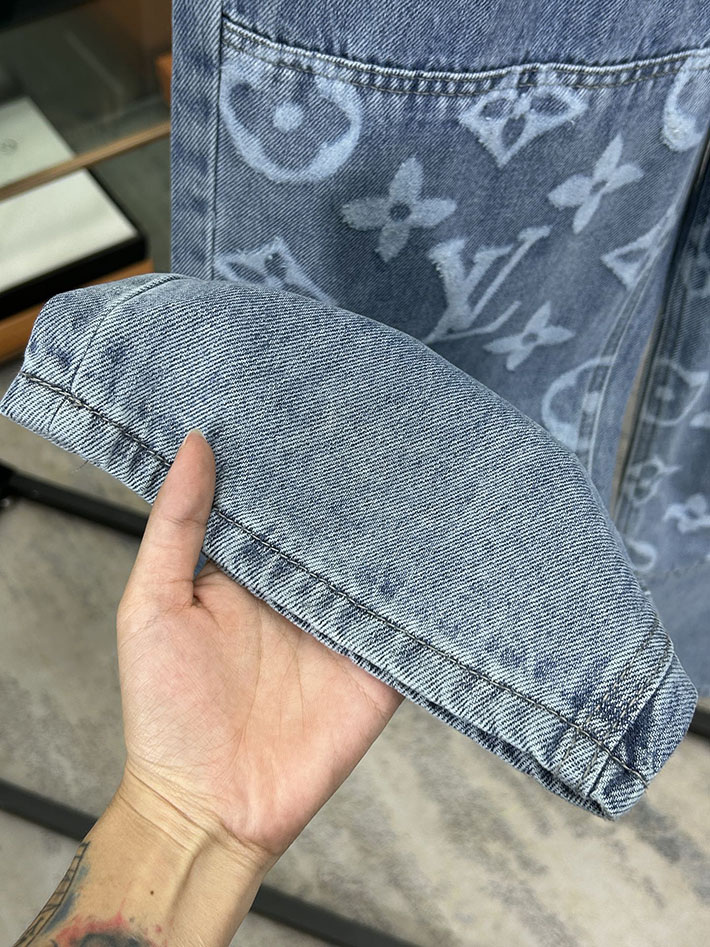 Louis Vuitton デニムパンツ 服 2026新作 直営通販 ルイヴィトン デニムスケートジーンズ 1AGIVE ルイヴィトン デニムジーパン - 画像 (9)