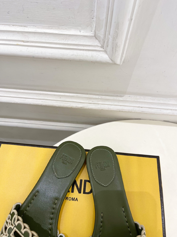 FENDI(フェンディ)| 2026春夏新作コレクションフェンディサンダルコピー - 画像 (8)